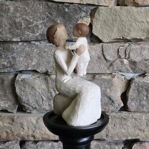 Vintage Willow Tree "Grandmother" Collectible Figurine